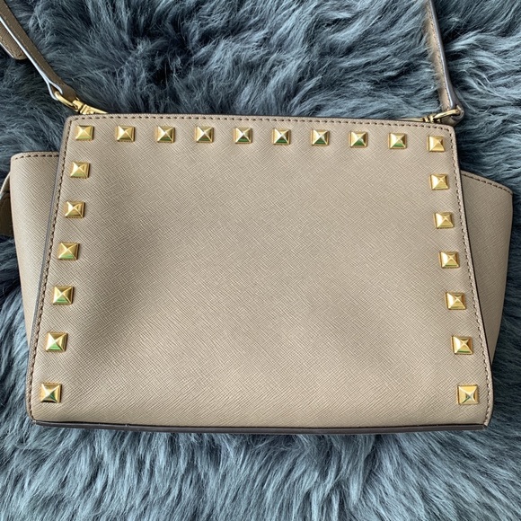 👜 Michael Kors 'Selma - Mini' Saffiano Bag - Picture 3 of 6